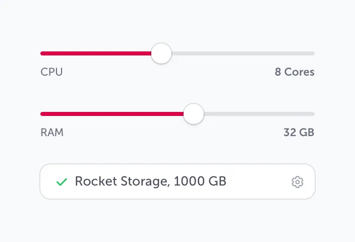 Screenshot aus dem virtual Datacenter von hosttech. Zu sehen sind zwei Schieberegler zur Konfiguration eines virtuellen Servers: Der CPU-Regler ist auf 8 Cores eingestellt, der RAM-Regler auf 32 GB. Darunter ist eine Auswahlbox mit der aktivierten Option „Rocket Storage, 1000 GB“ sowie einem Zahnrad-Symbol zur weiteren Konfiguration.